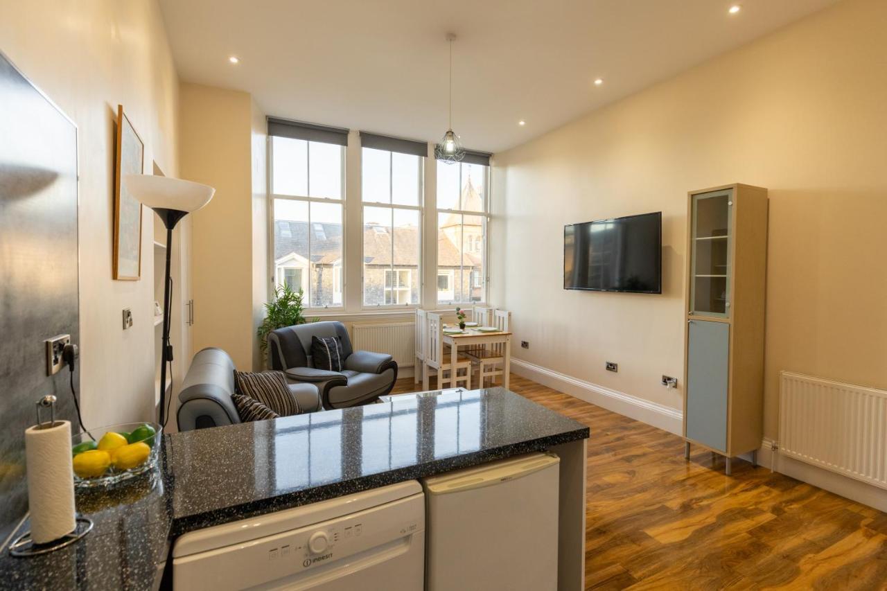 New 2 Bed Apartment With Stunning Views Of Arthur Seat Mountain Единбург Екстер'єр фото