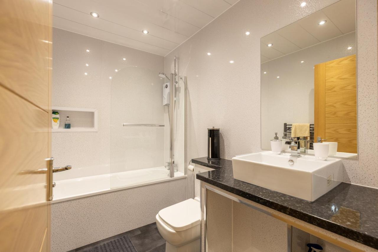 New 2 Bed Apartment With Stunning Views Of Arthur Seat Mountain Единбург Екстер'єр фото