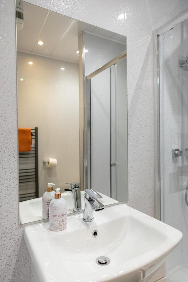 New 2 Bed Apartment With Stunning Views Of Arthur Seat Mountain Единбург Екстер'єр фото